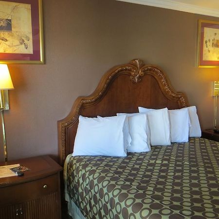 American Inn ستوكتون، كاليفورنيا المظهر الخارجي الصورة