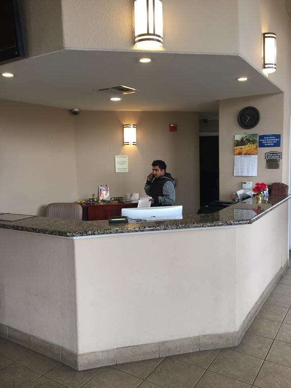 American Inn ستوكتون، كاليفورنيا المظهر الخارجي الصورة