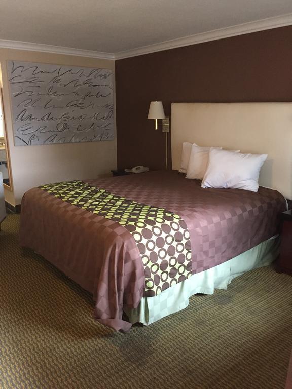 American Inn ستوكتون، كاليفورنيا المظهر الخارجي الصورة