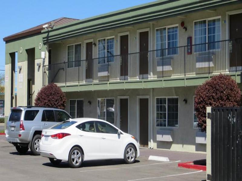 American Inn ستوكتون، كاليفورنيا المظهر الخارجي الصورة